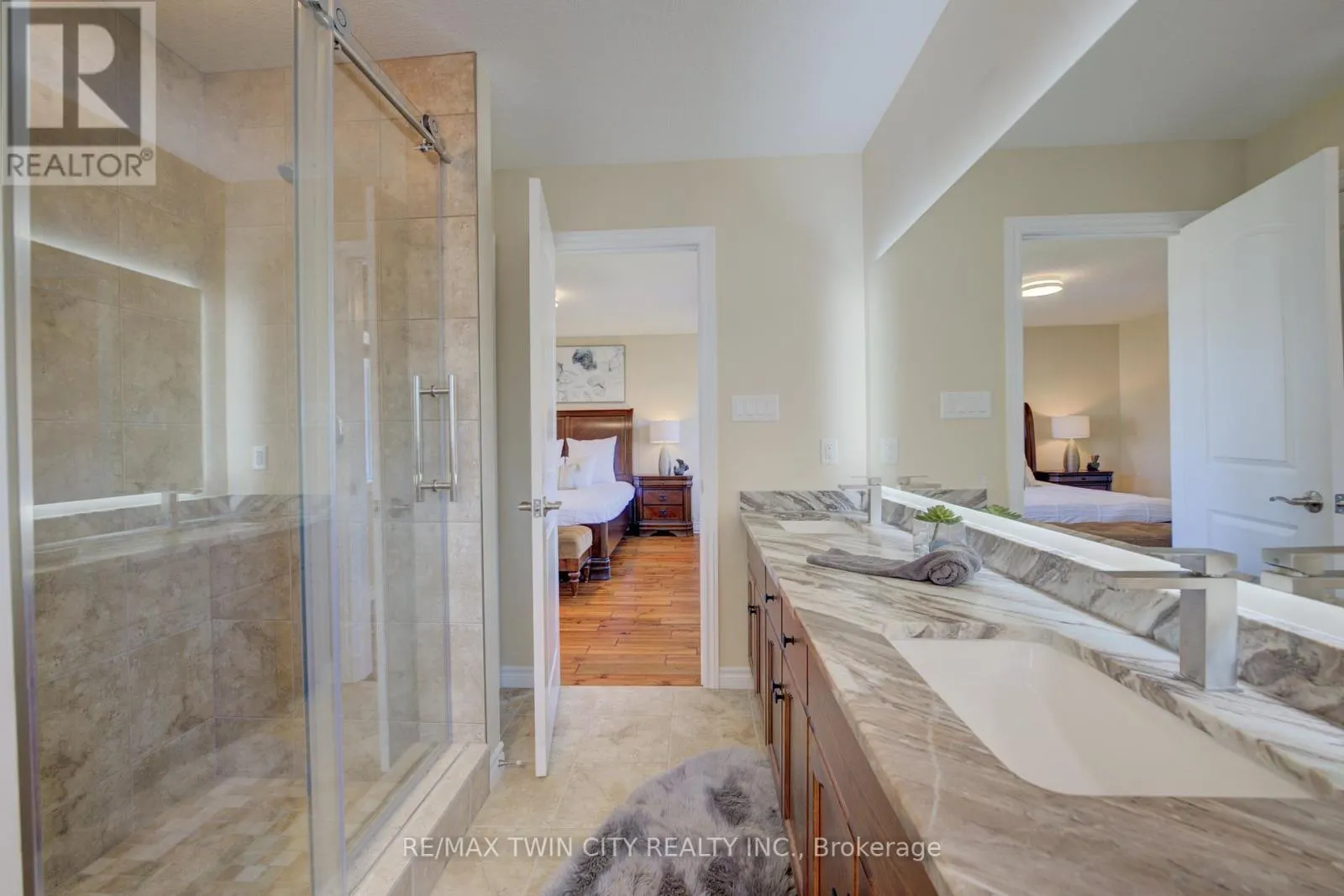 304 WESTPARK CRESCENT