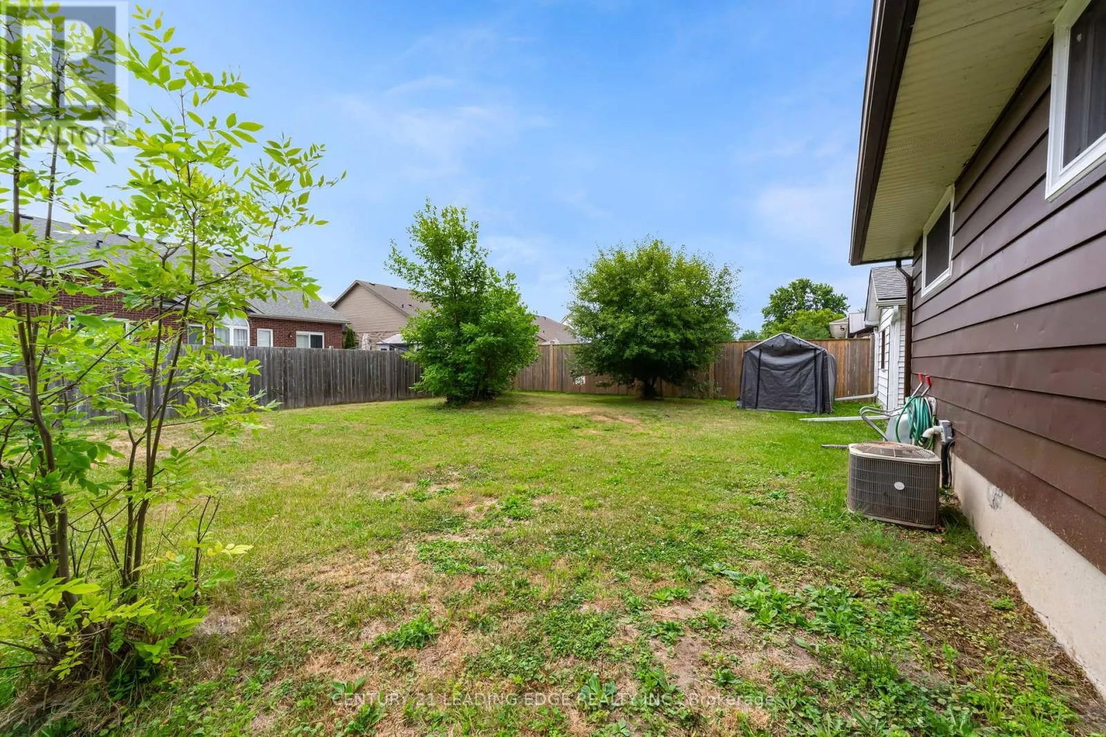 636 CRESCENT ROAD