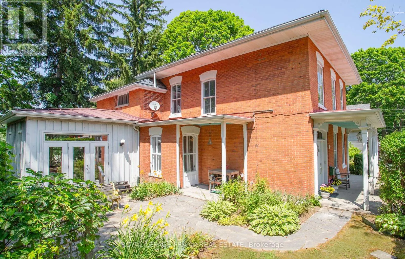 6 SHERBOURNE STREET