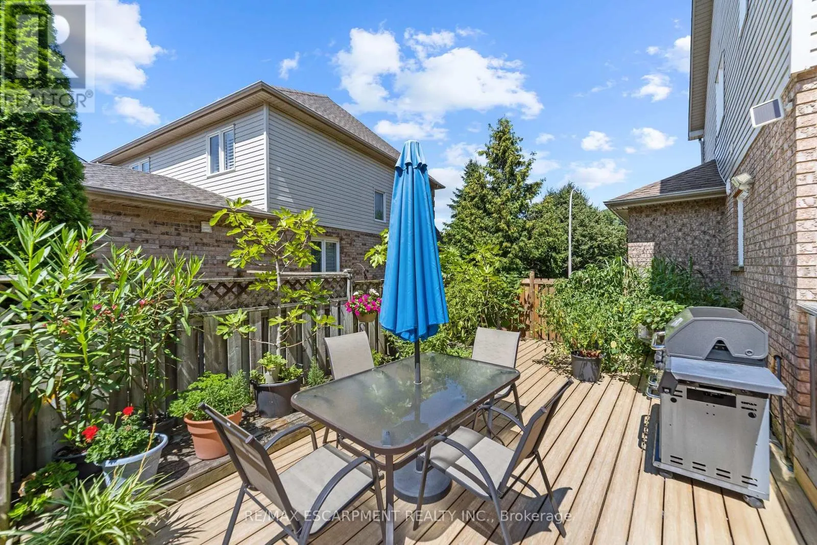 82 GRIFFITH DRIVE