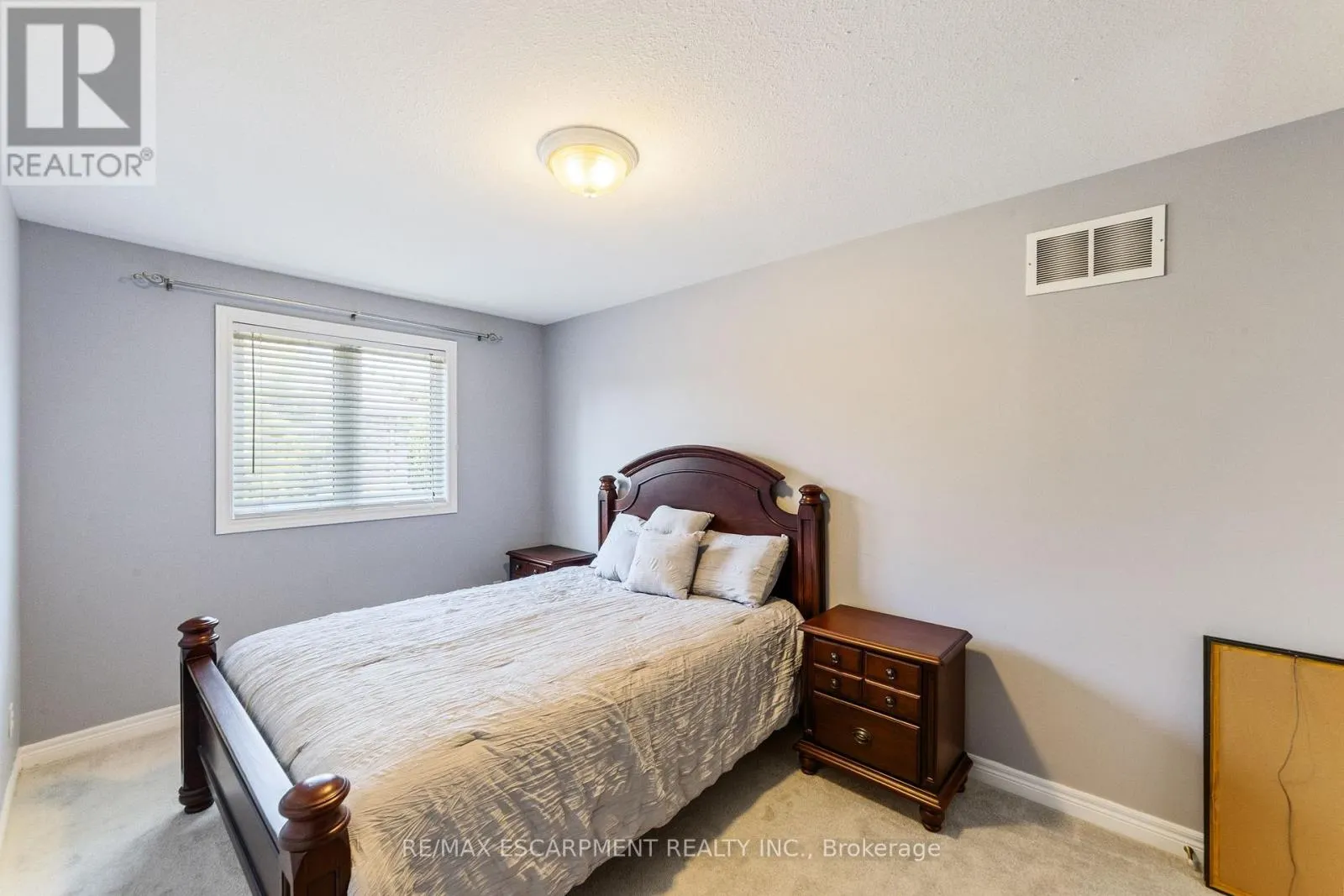 82 GRIFFITH DRIVE