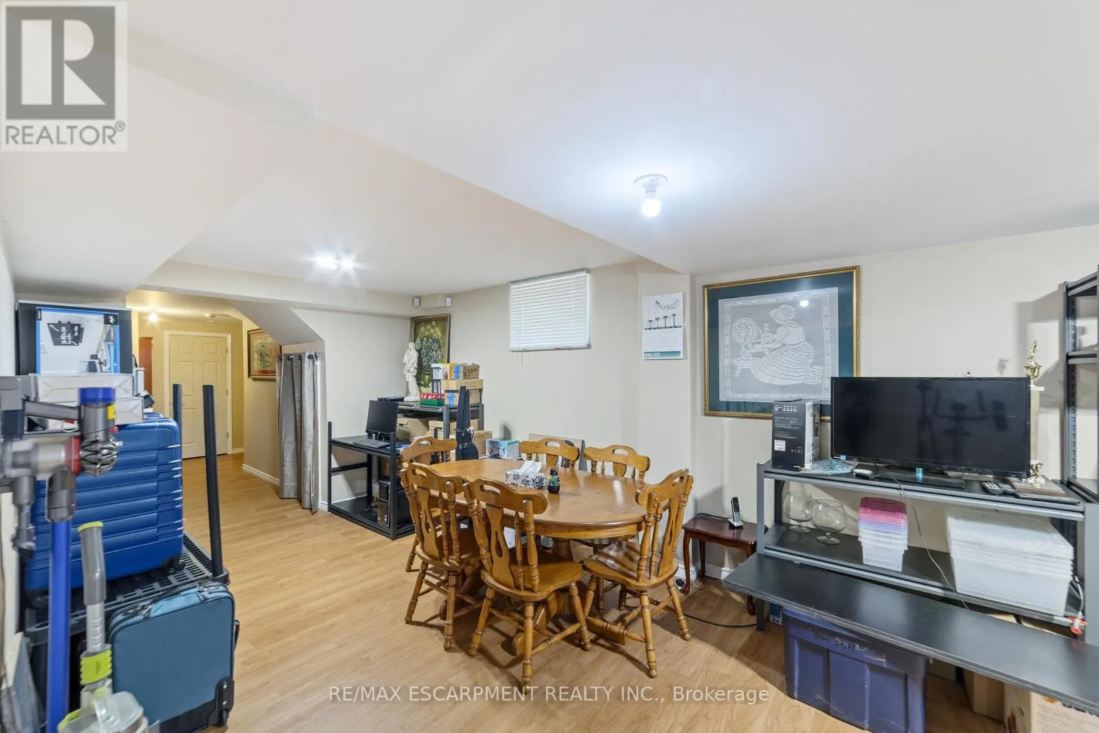 82 GRIFFITH DRIVE