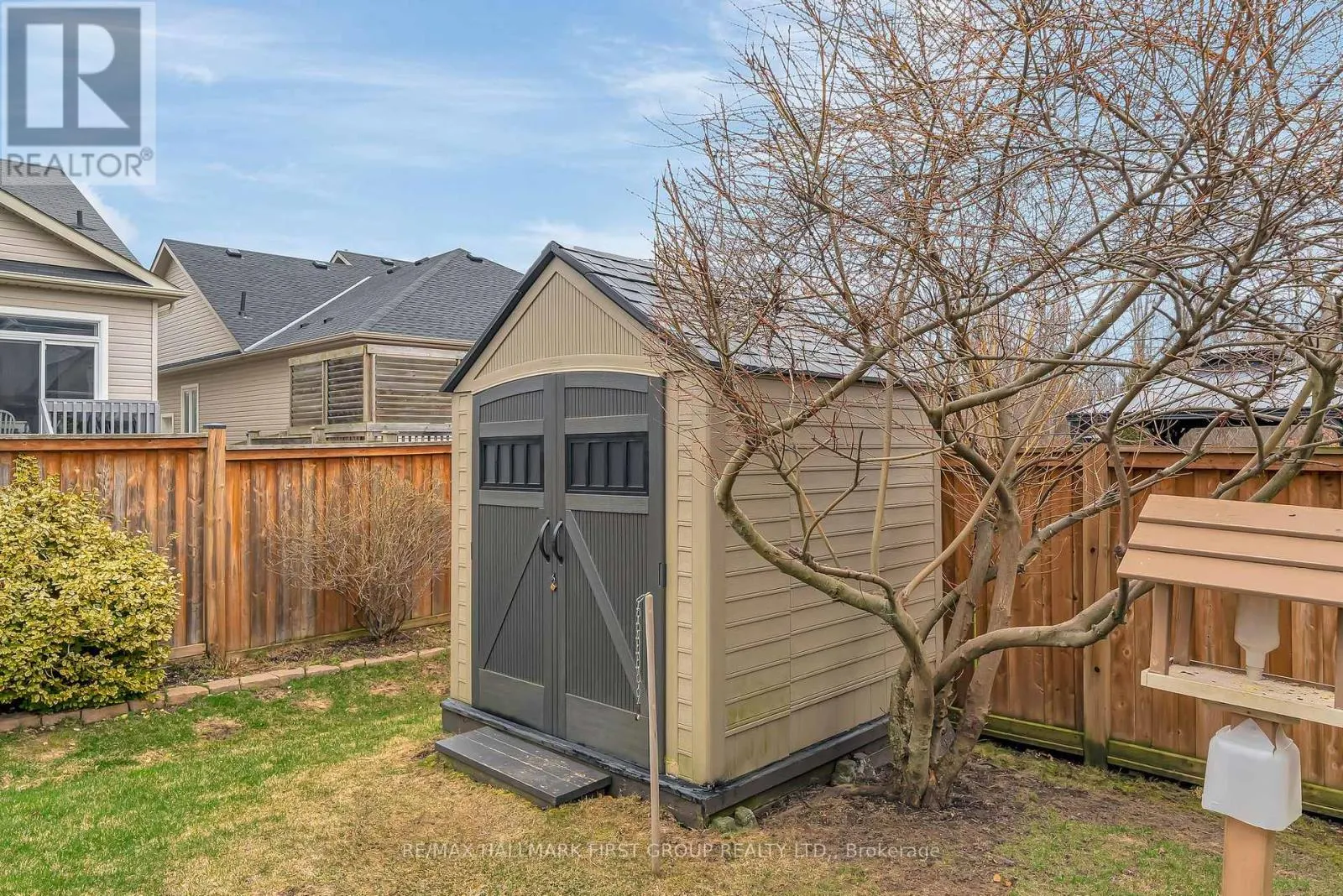 638 ROBINSON DRIVE