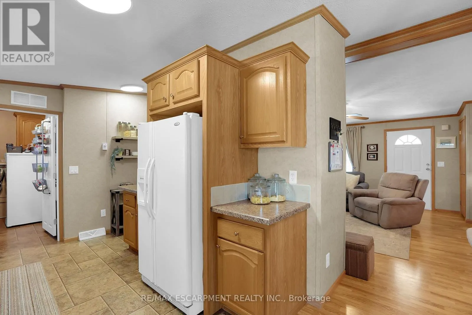 280 - 3033 TOWNLINE ROAD