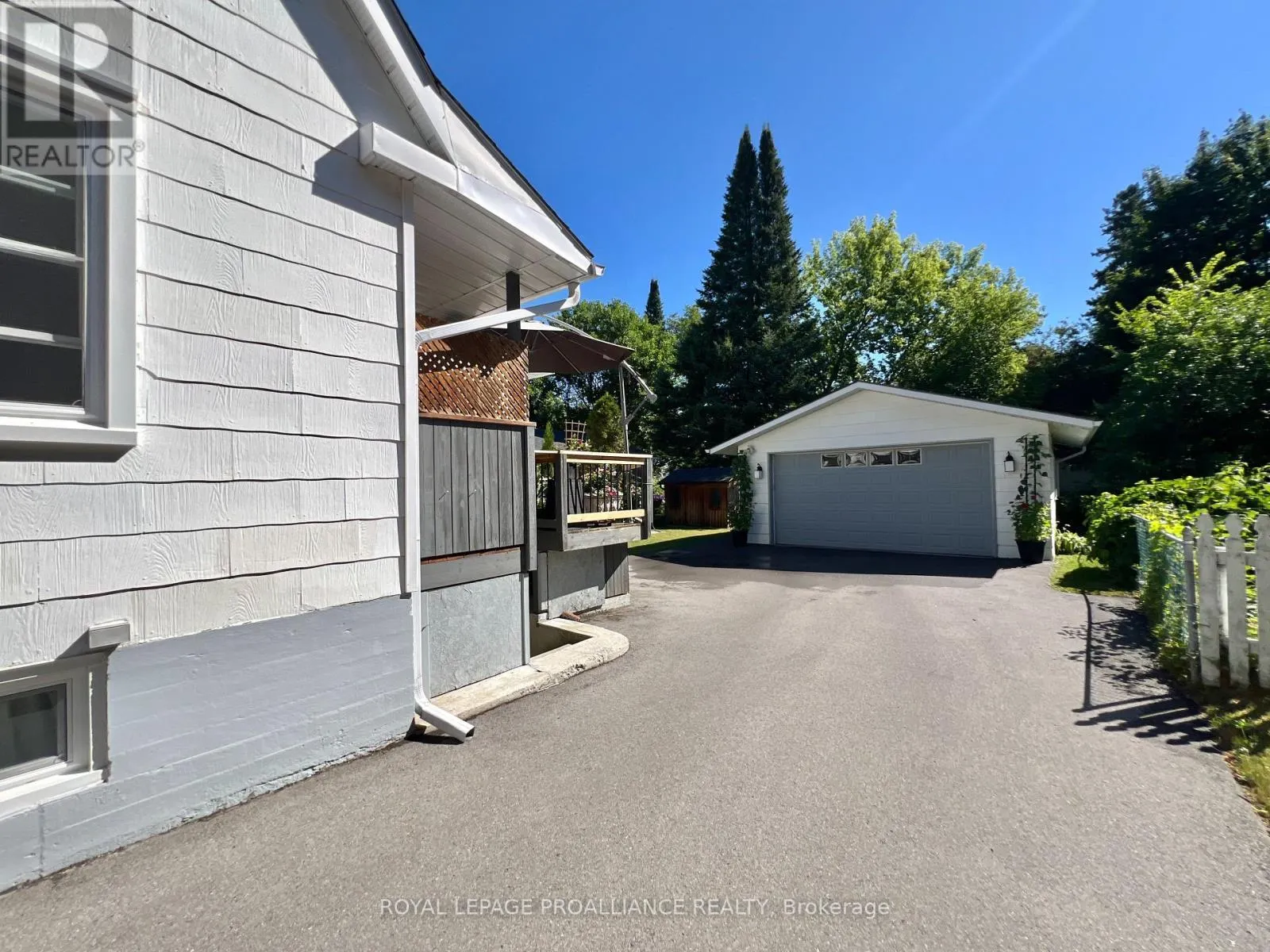 173 FOSTER AVENUE
