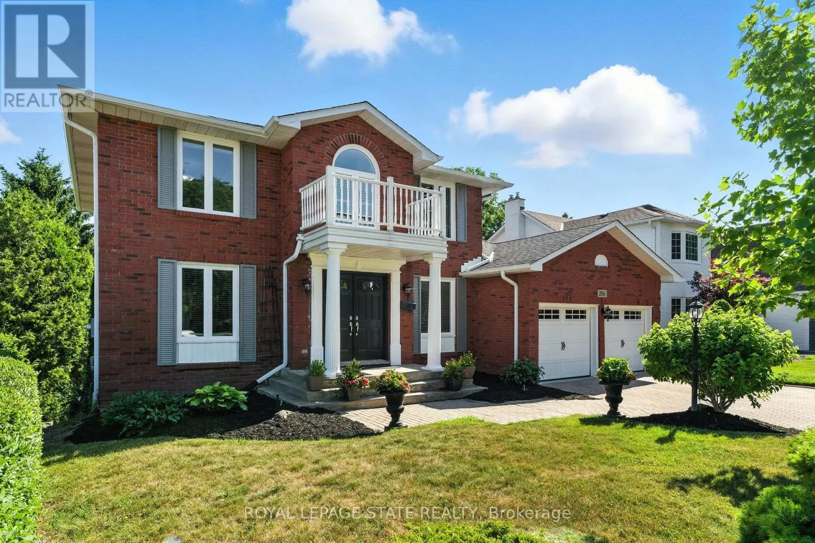 286 LLOYMINN AVENUE