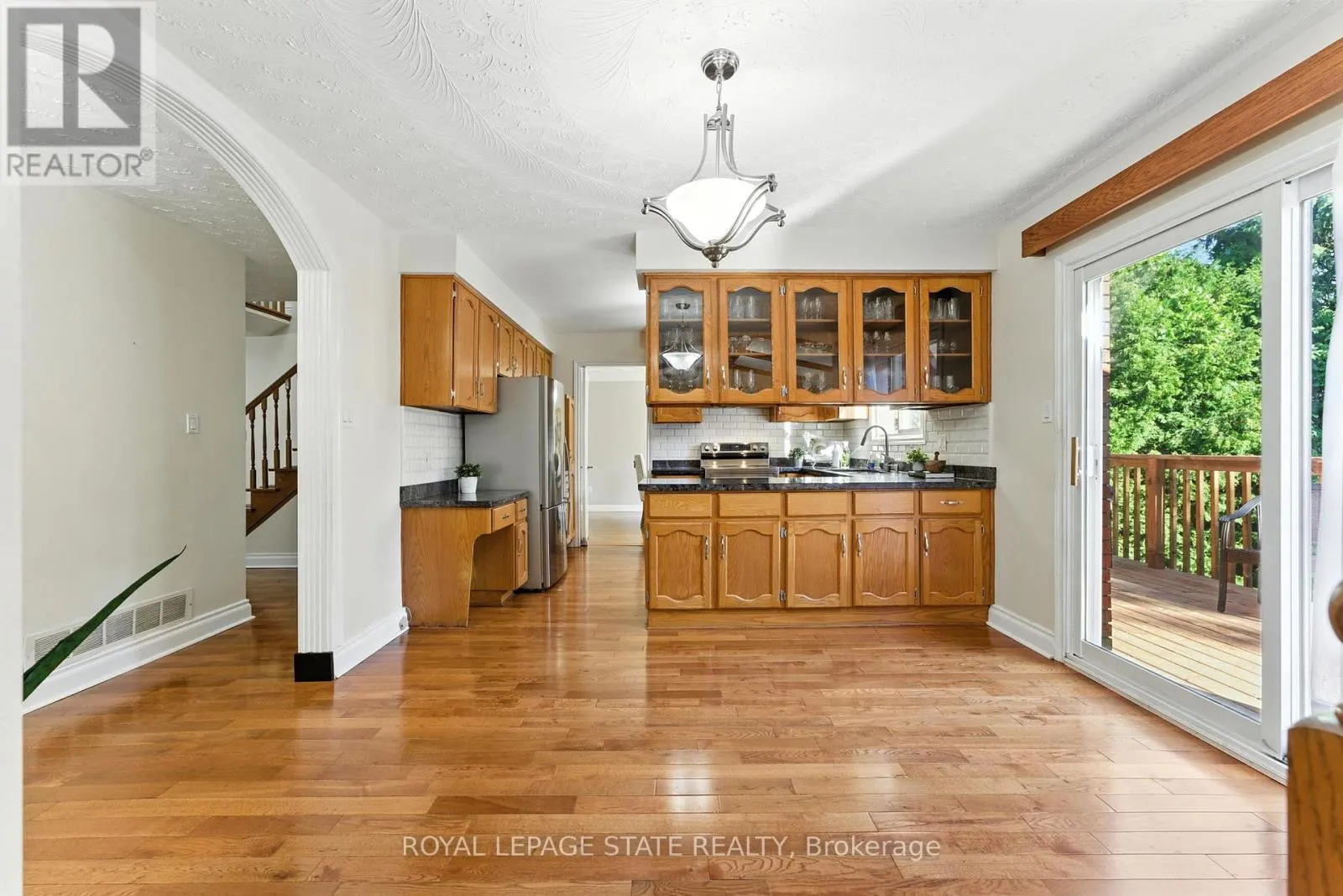 286 LLOYMINN AVENUE