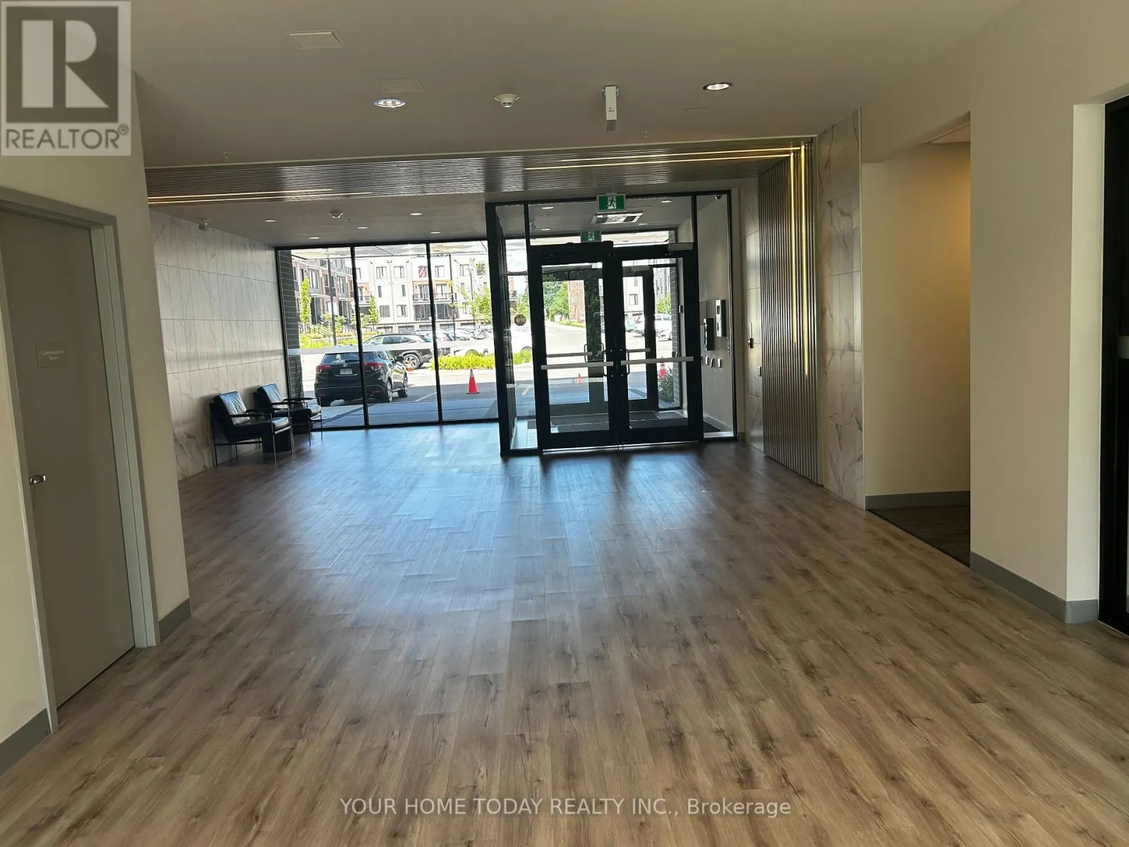 503 - 103 ROGER STREET