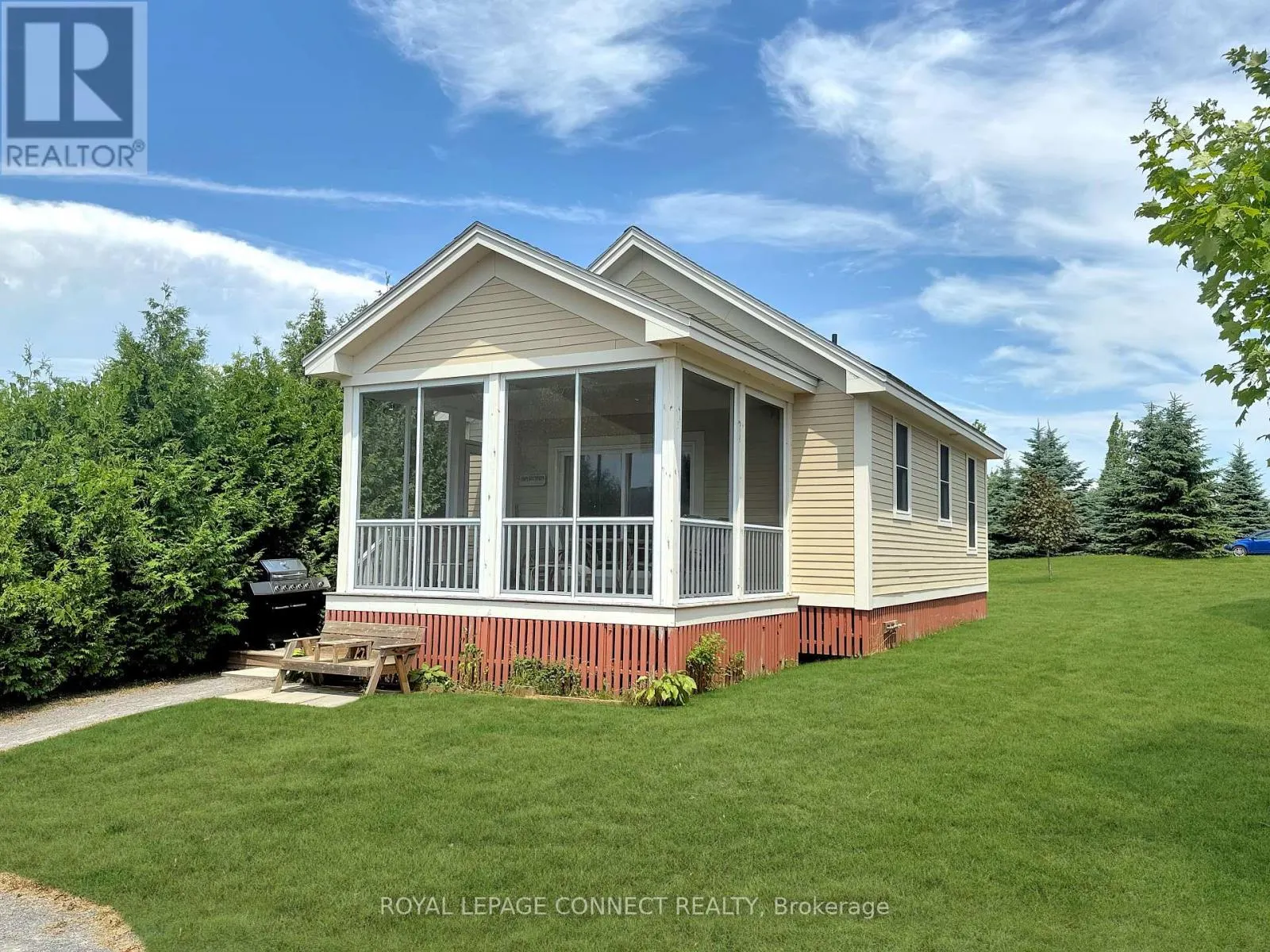27 - 13 BUTTERNUT LANE