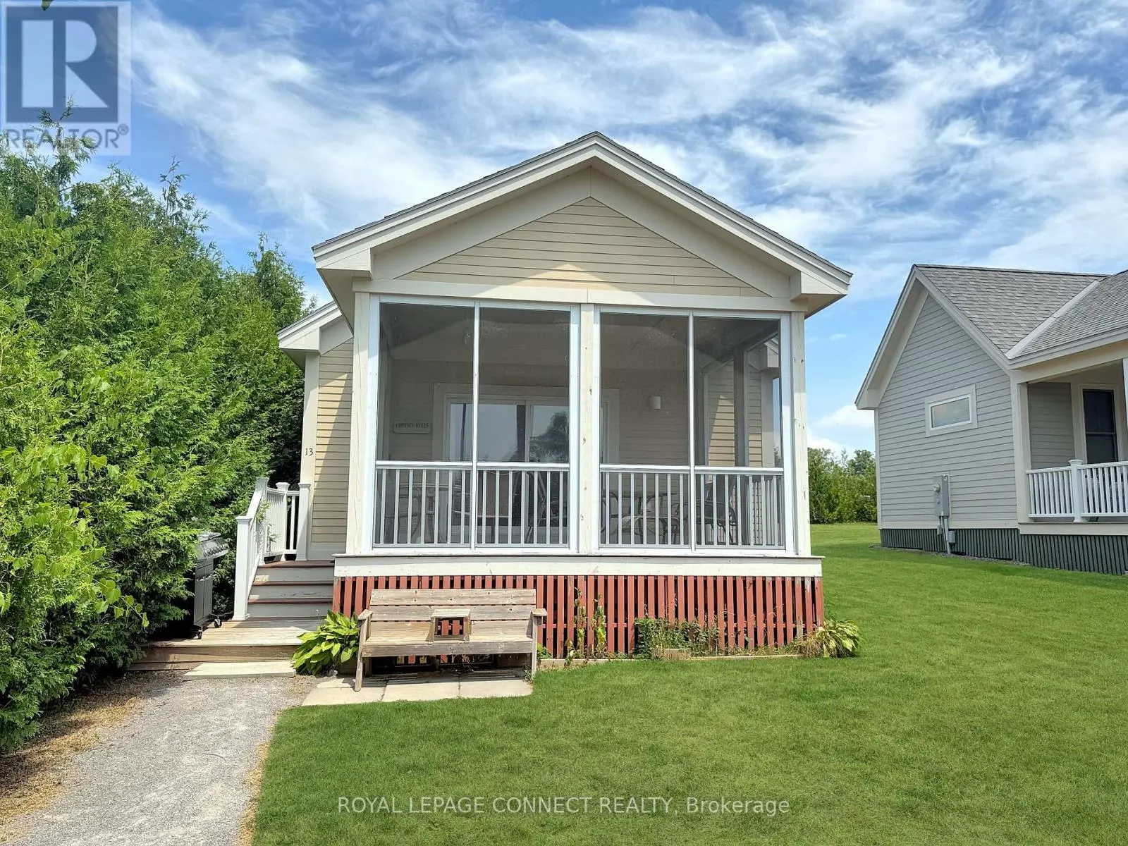 27 - 13 BUTTERNUT LANE