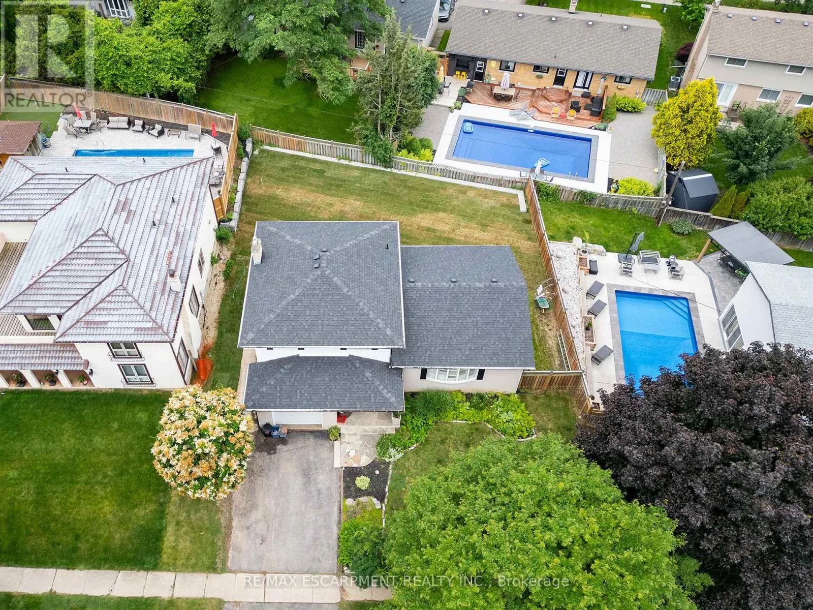 41 WESTBRIER KNOLL