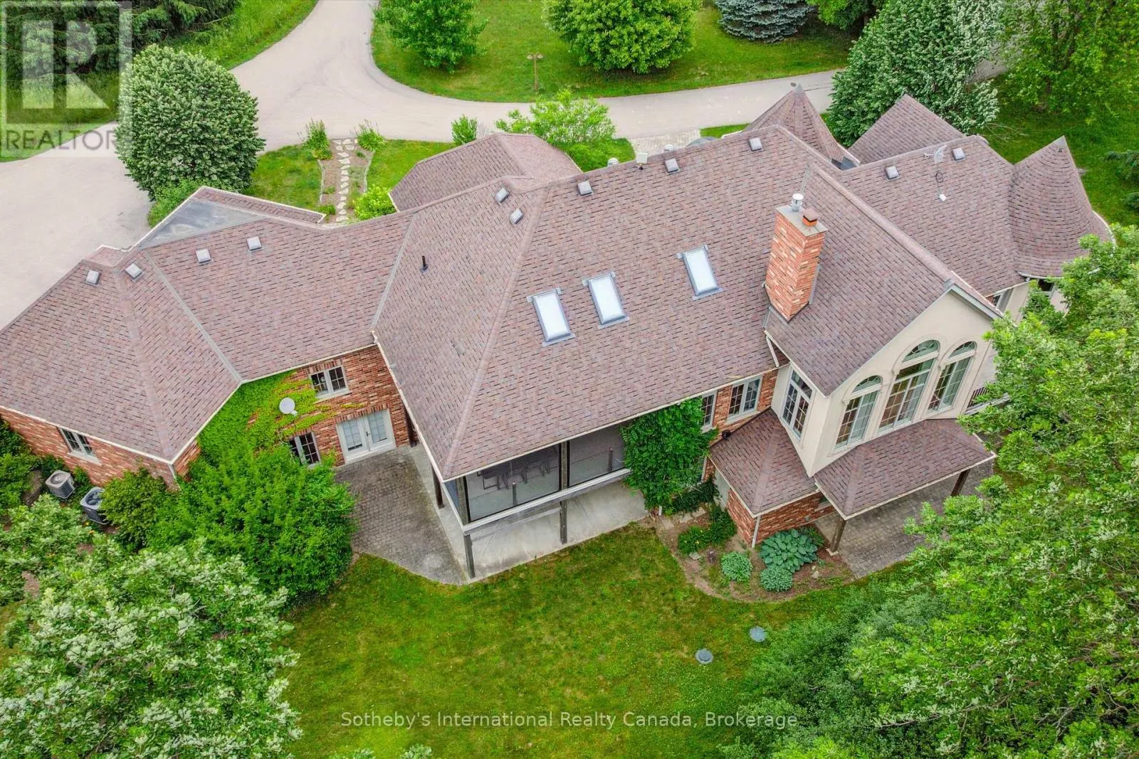 1492 MAPLE BEND ROAD