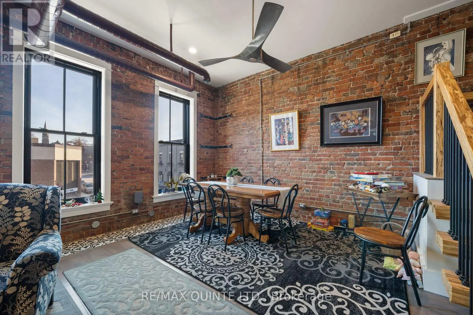 304 FRONT STREET
