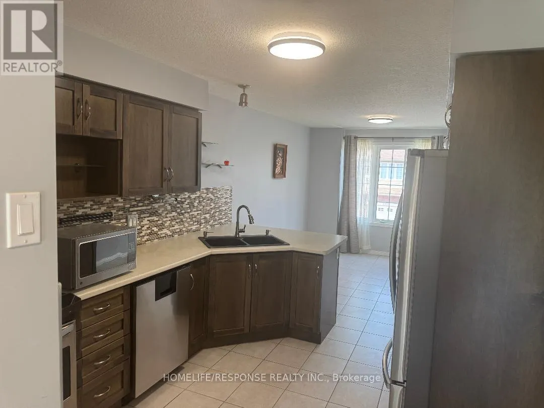 9 - 305 BRIARMEADOW DRIVE