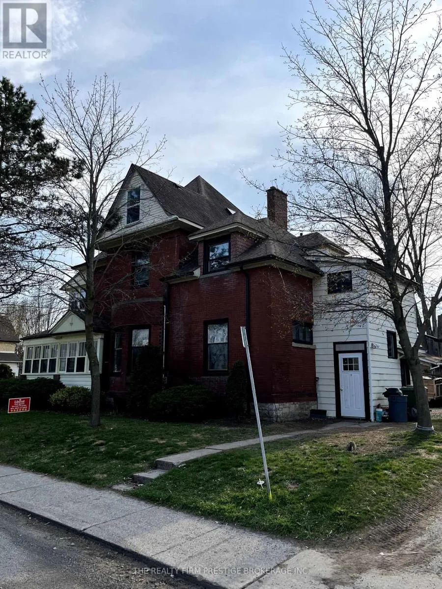 19 SCOTT STREET