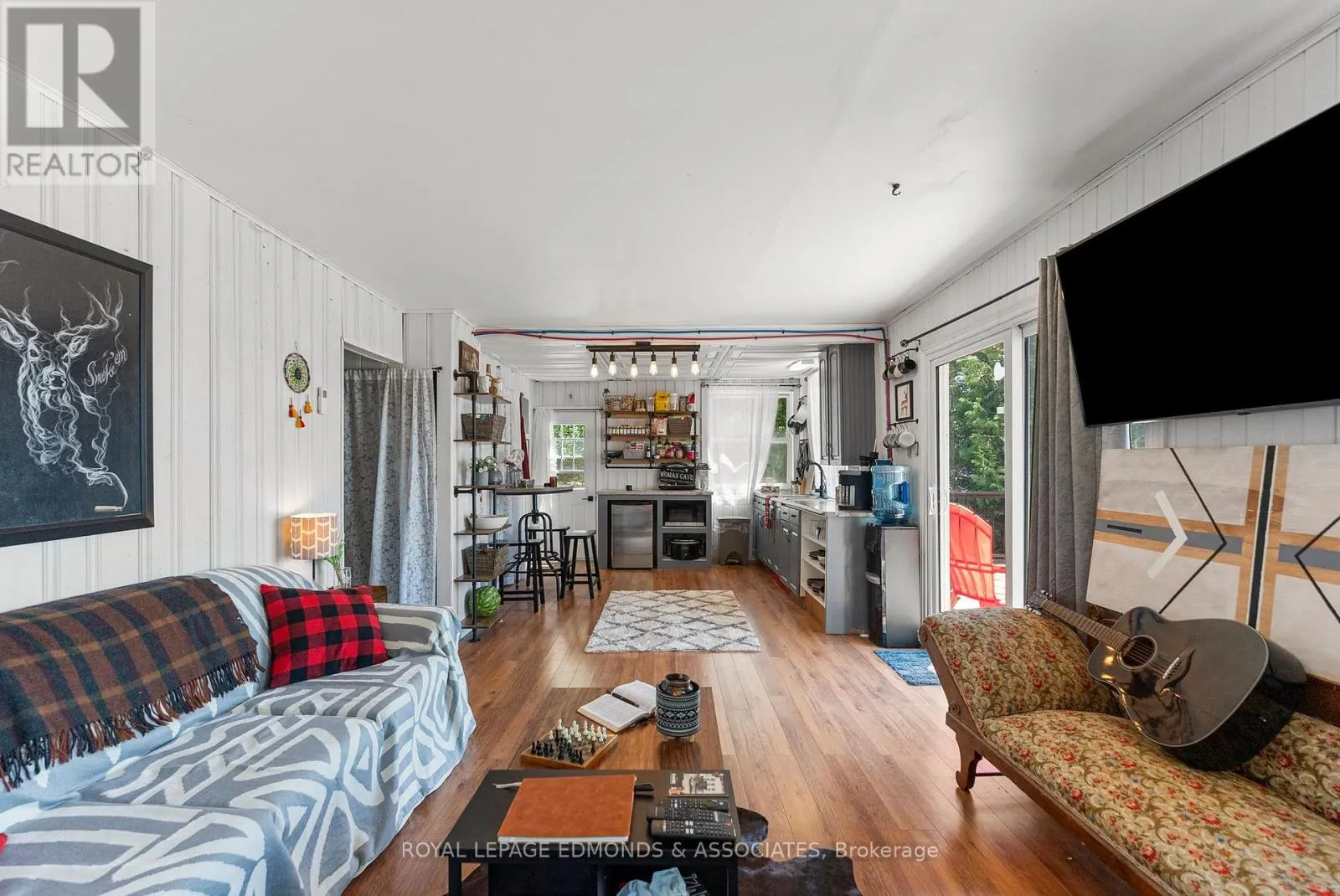 40A HENDRY LANE
