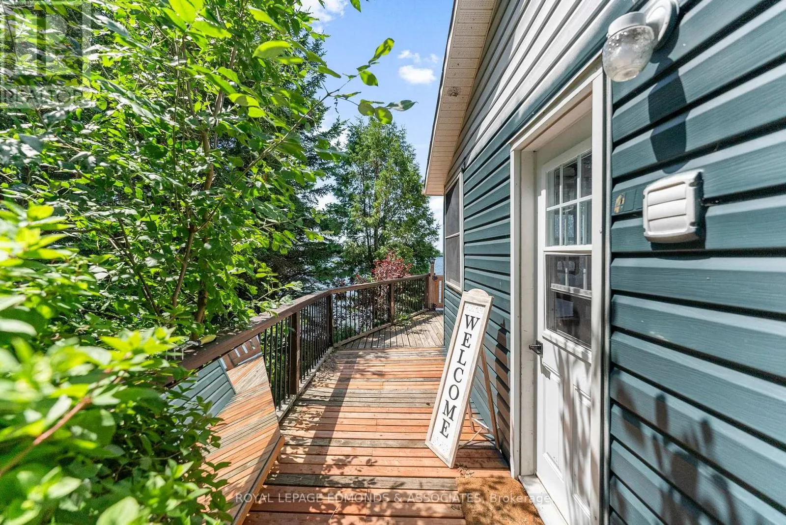 40A HENDRY LANE