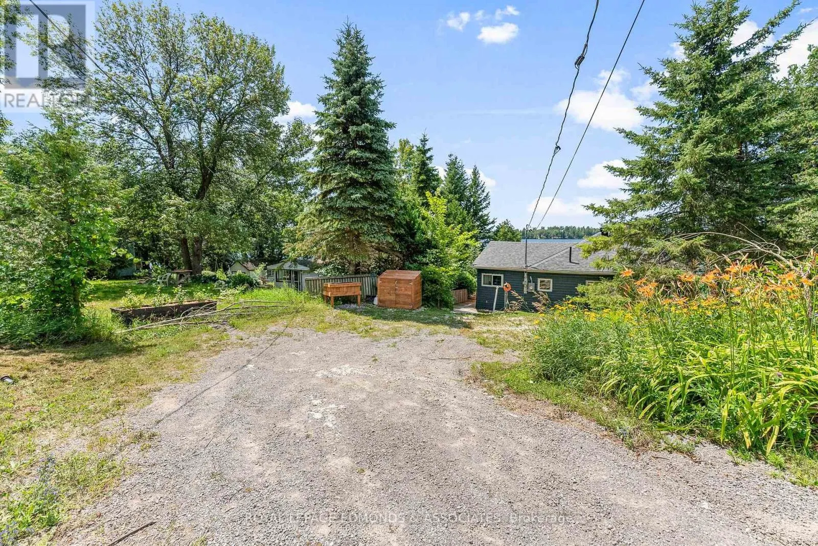 40A HENDRY LANE