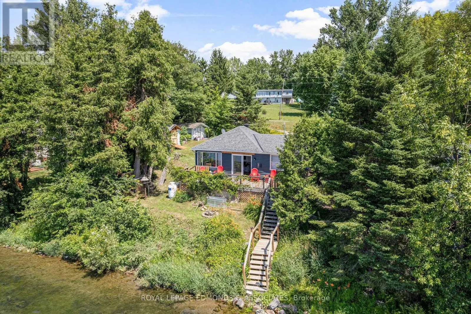 40A HENDRY LANE