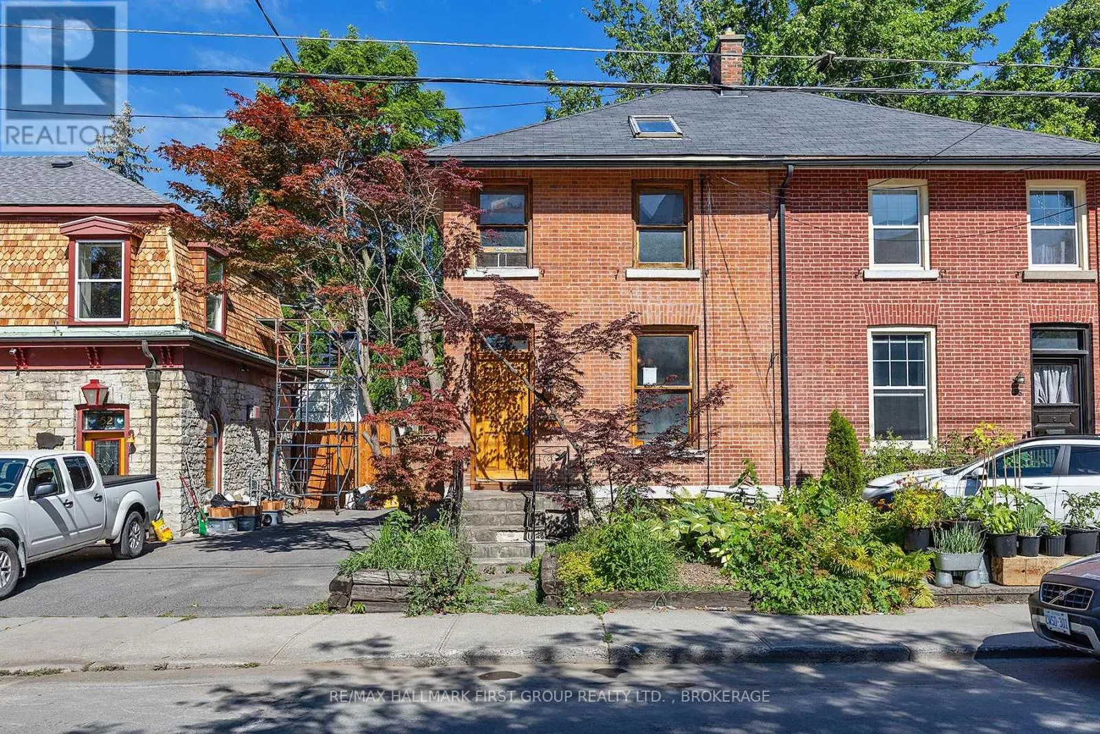 54 WELLINGTON STREET