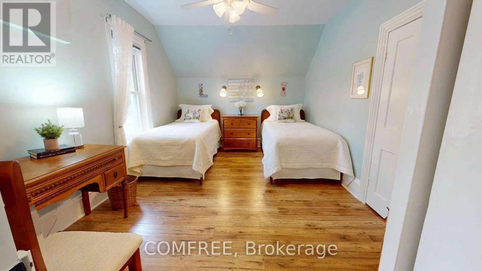 256A AND 256B FLORA STREET