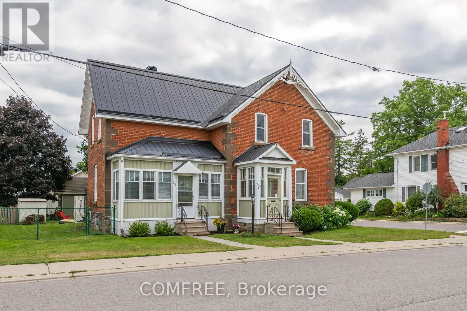 256A AND 256B FLORA STREET