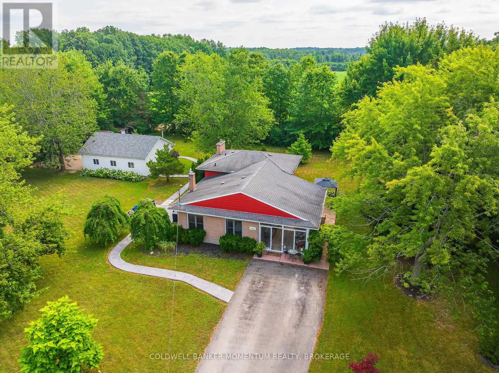 942 CAUTHARD ROAD