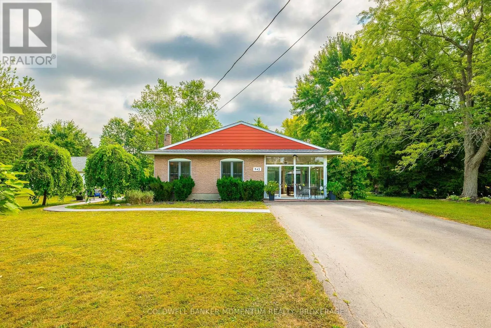 942 CAUTHARD ROAD