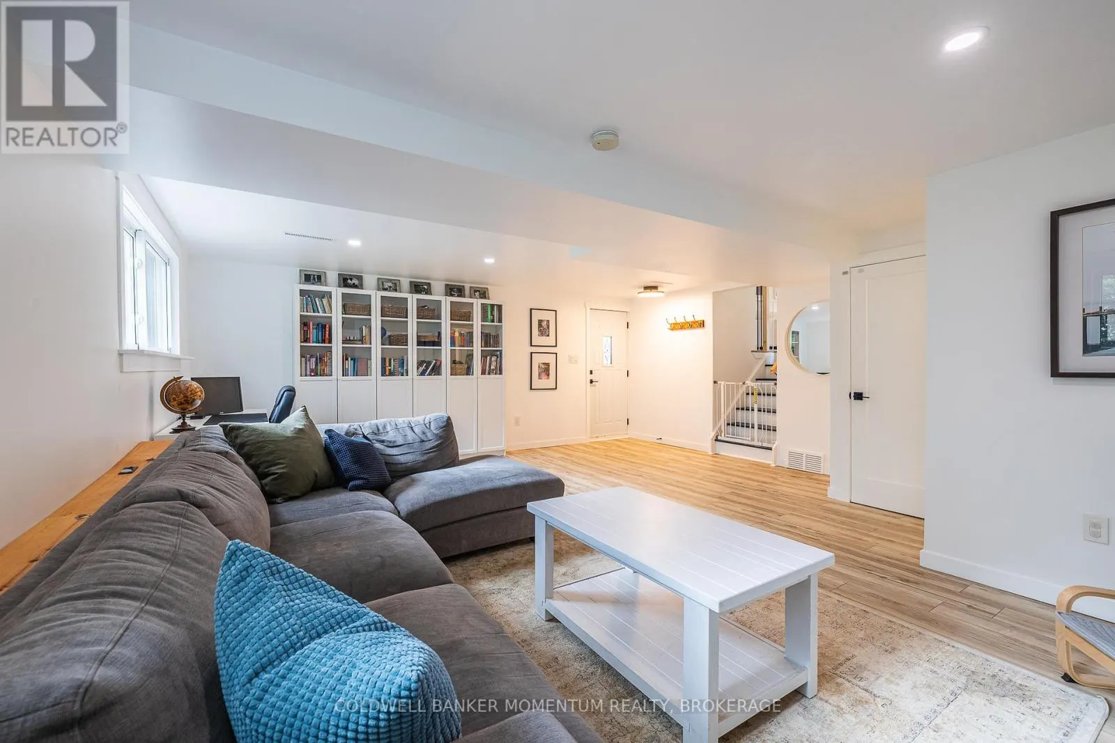 942 CAUTHARD ROAD