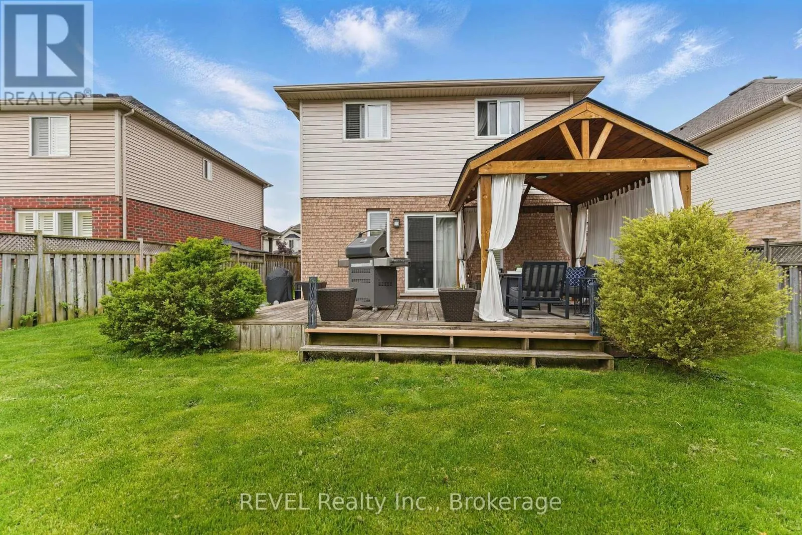 38 UDELL WAY