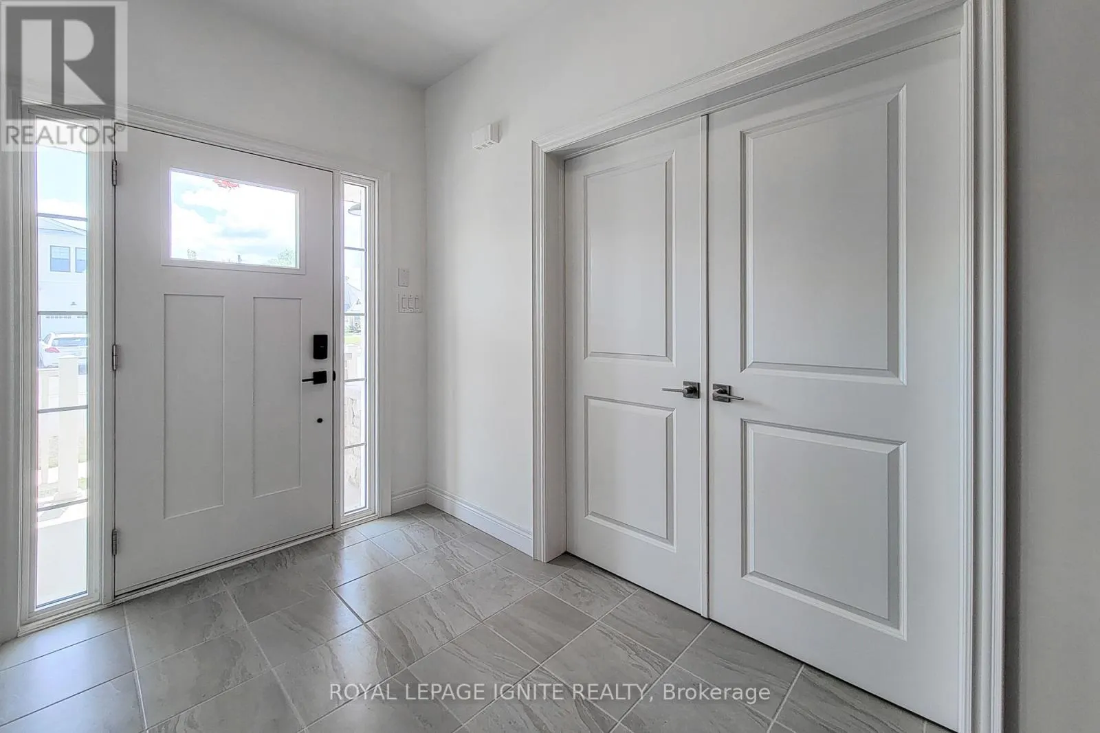 54 BEACH WALK CRESCENT