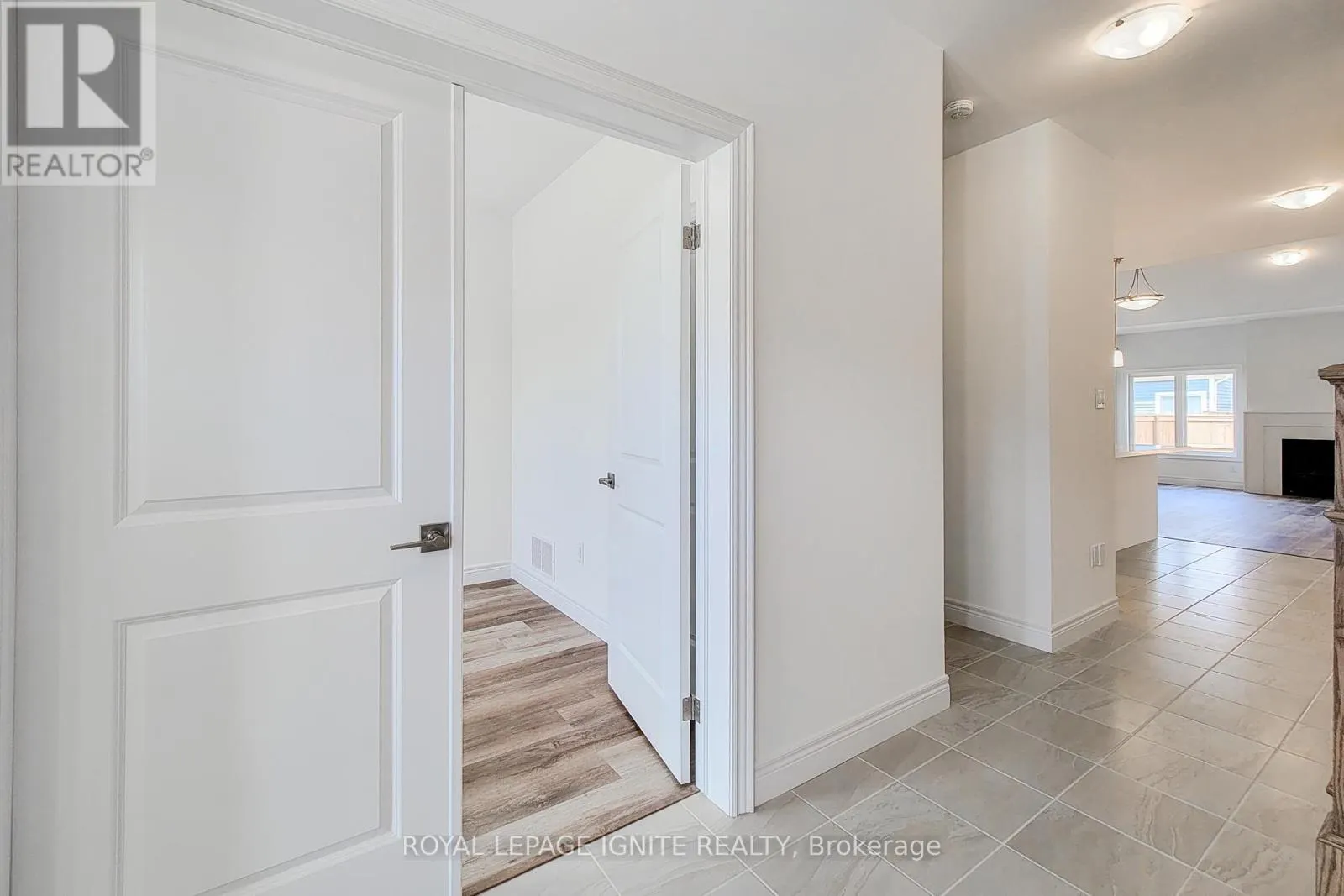 54 BEACH WALK CRESCENT