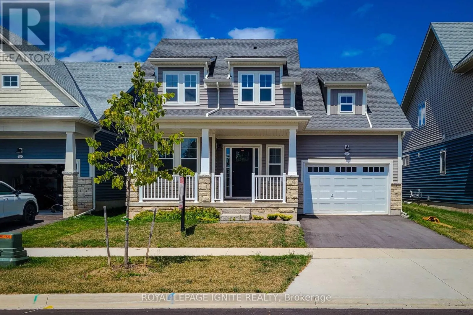 54 BEACH WALK CRESCENT