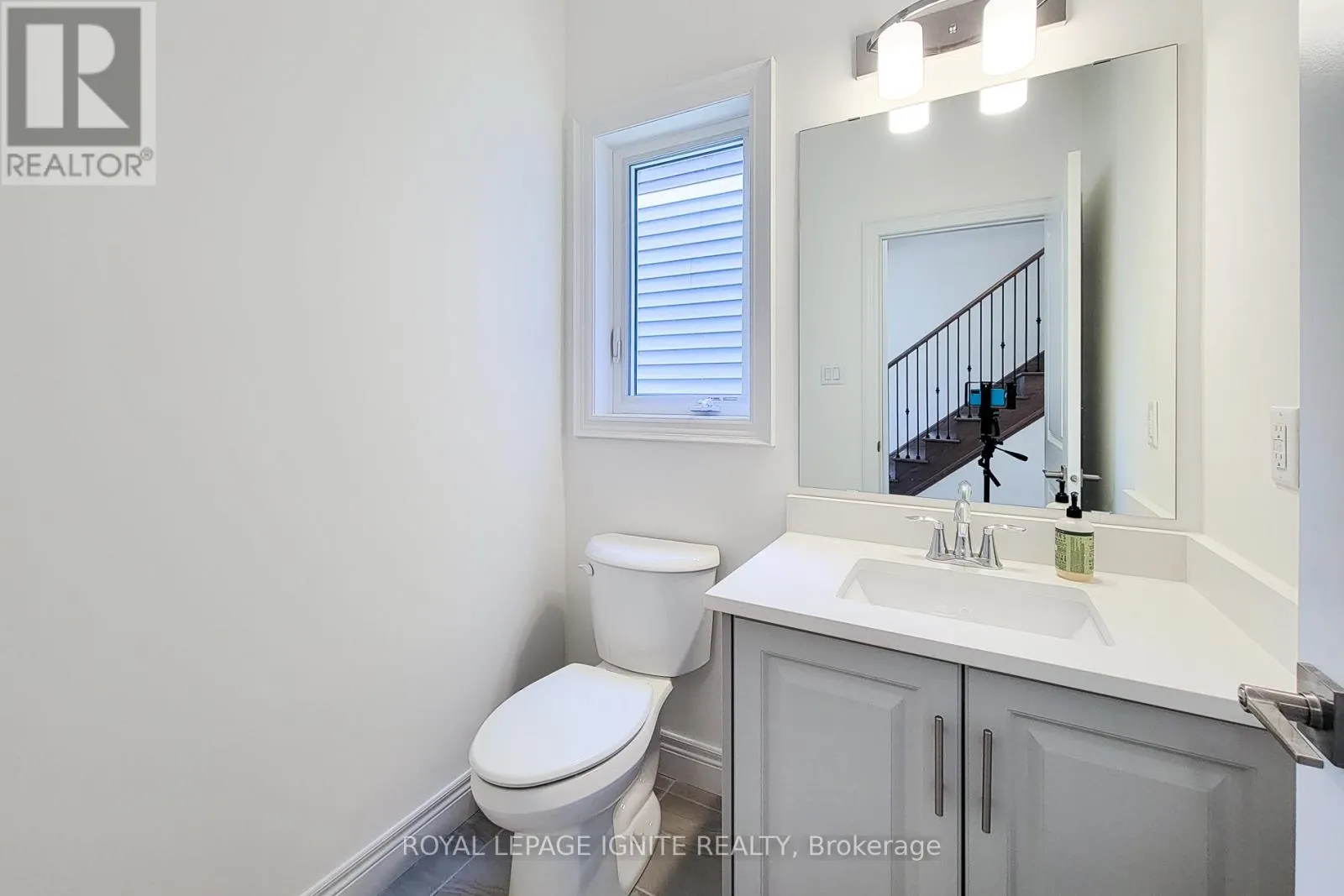 54 BEACH WALK CRESCENT