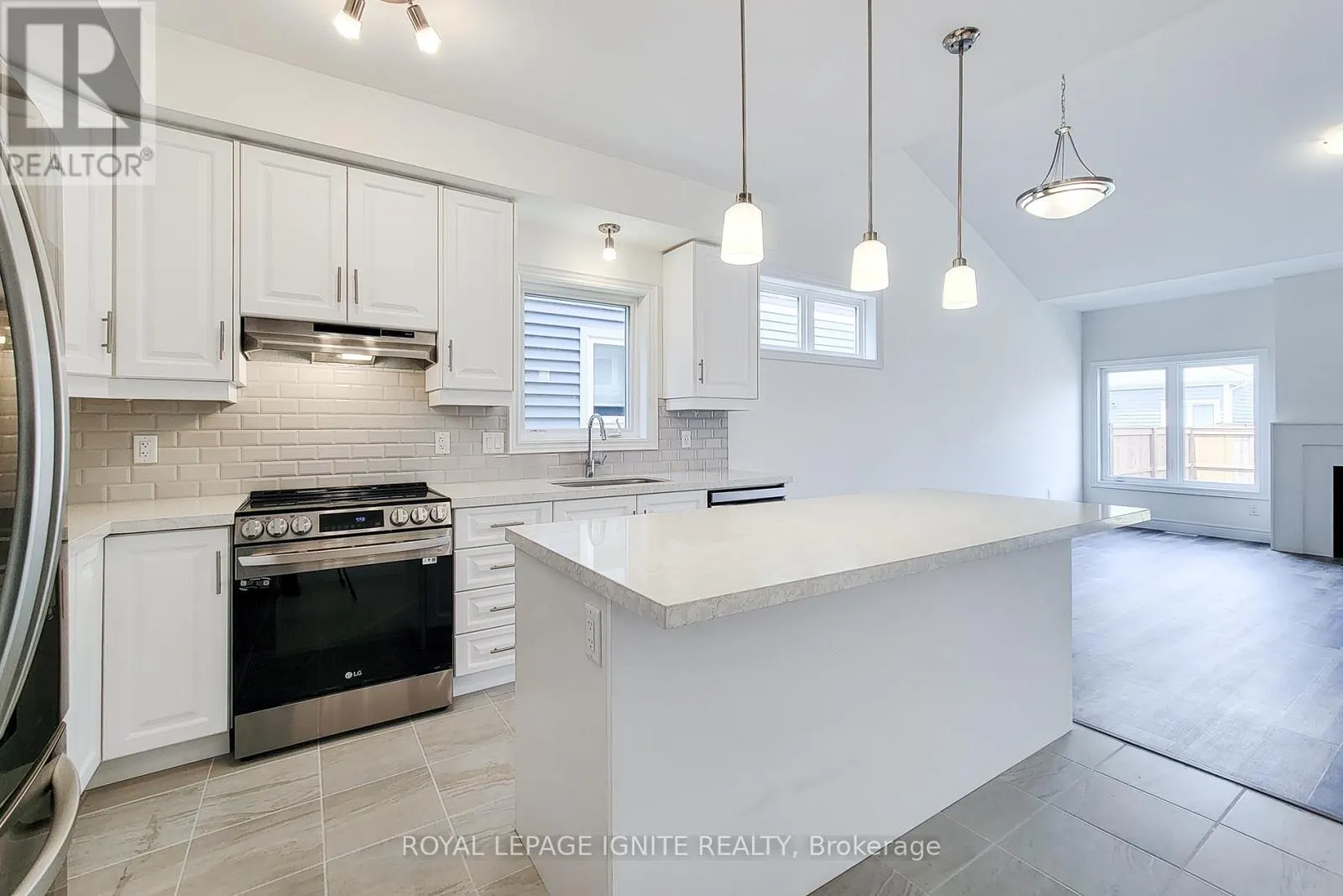 54 BEACH WALK CRESCENT