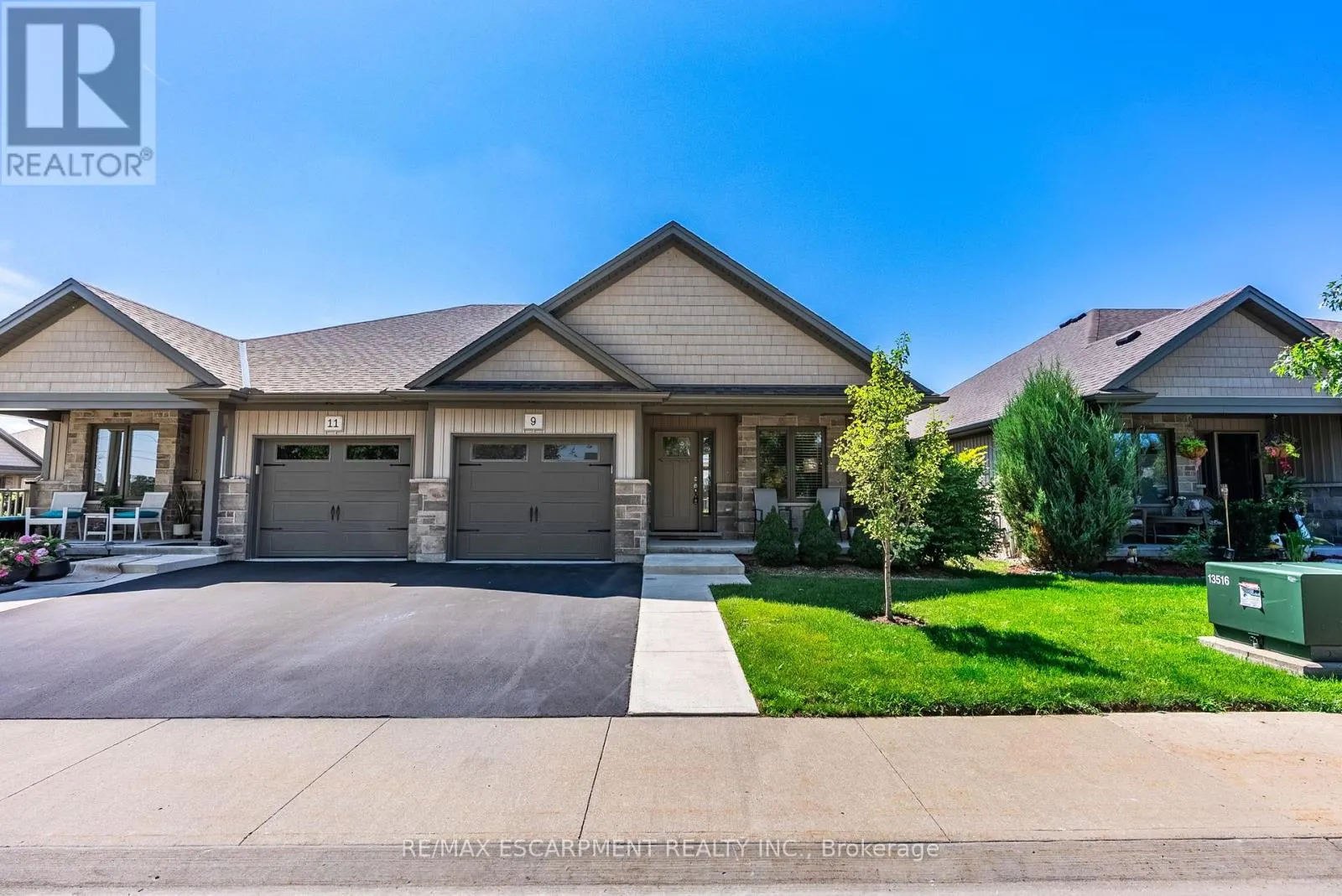 9 RICHARD CRESCENT