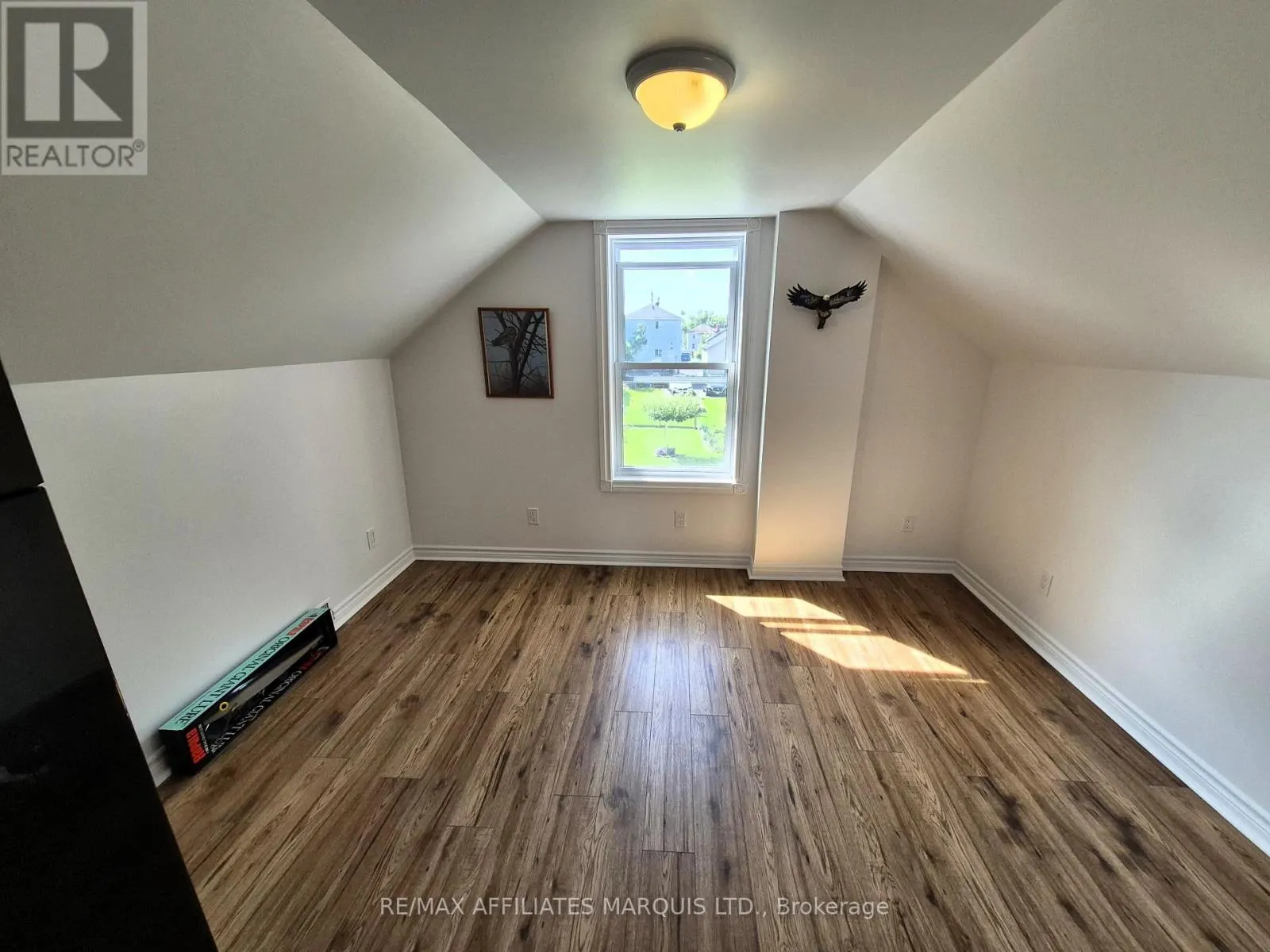 444 EIGHTH STREET E