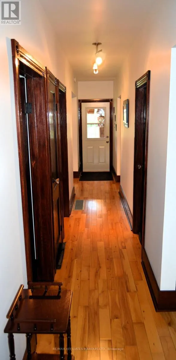 444 EIGHTH STREET E
