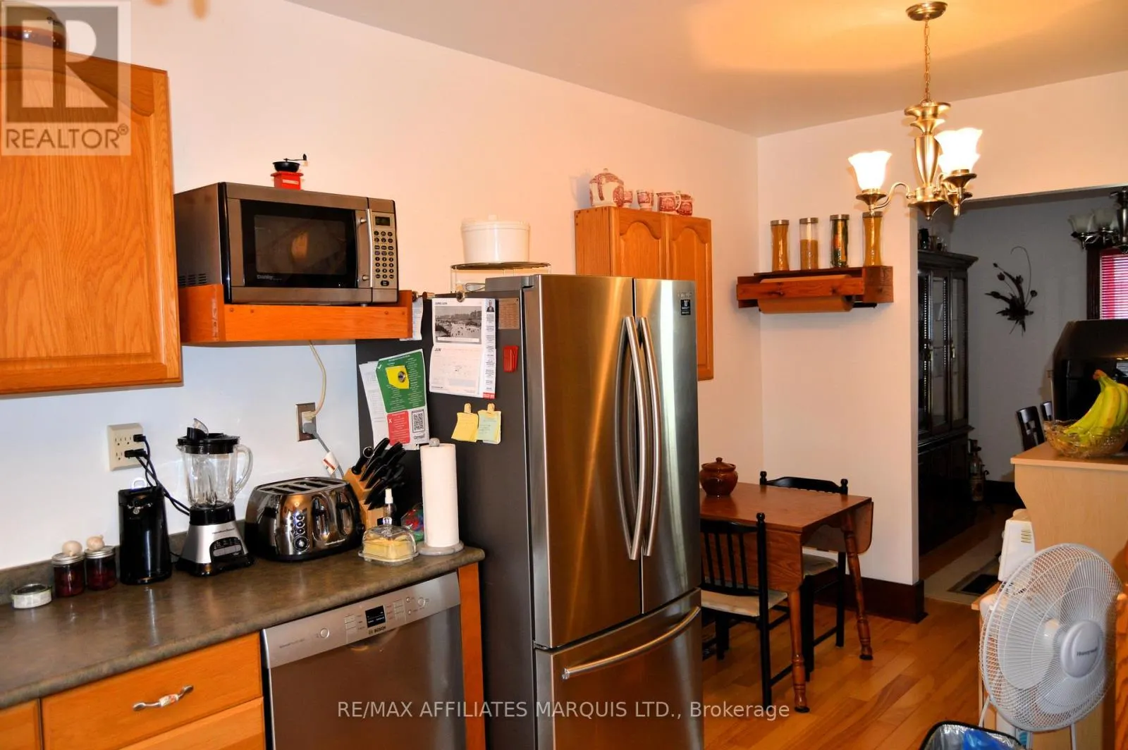 444 EIGHTH STREET E