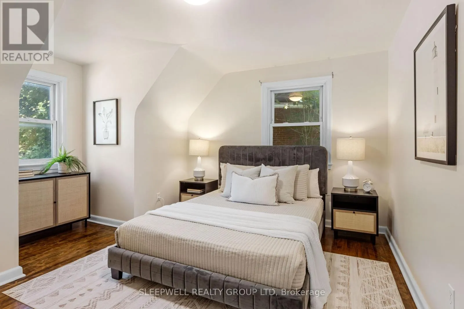 2209 BELAIR DRIVE