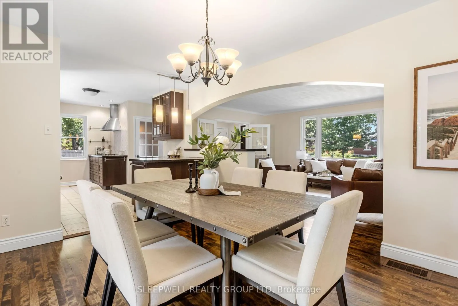 2209 BELAIR DRIVE
