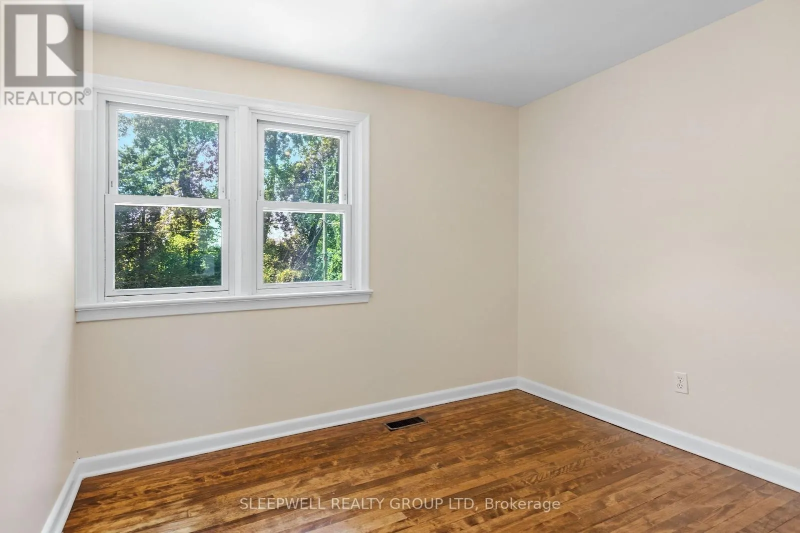 2209 BELAIR DRIVE