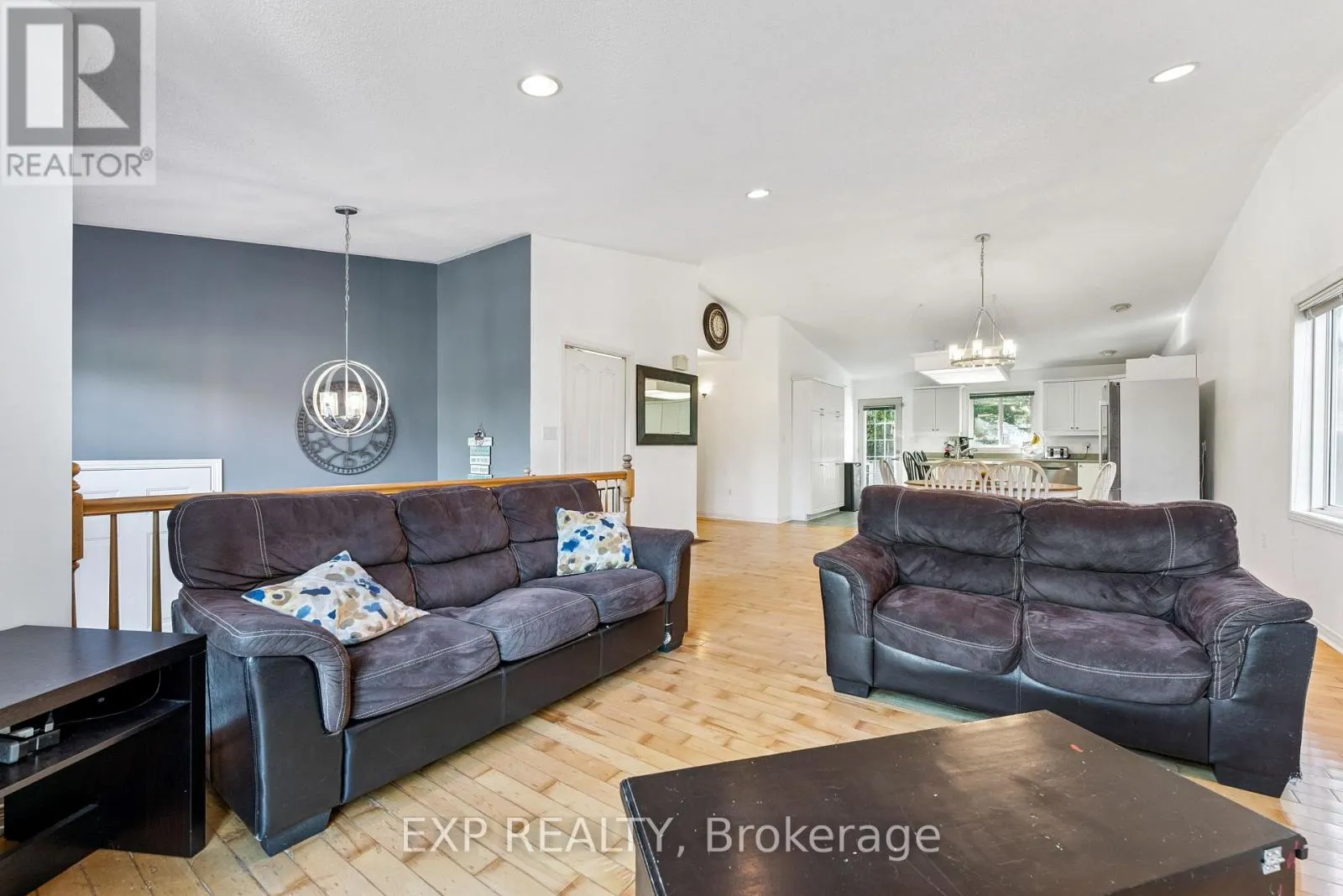 3 BAYSHORE DRIVE