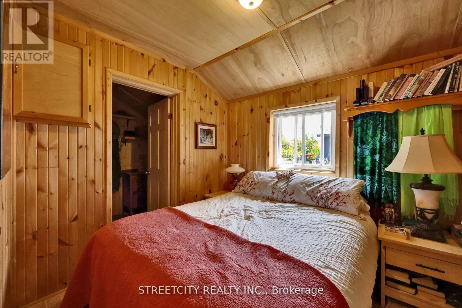 35 BROOKS LANDING ROAD