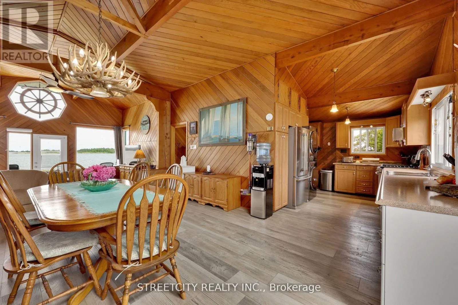 35 BROOKS LANDING ROAD