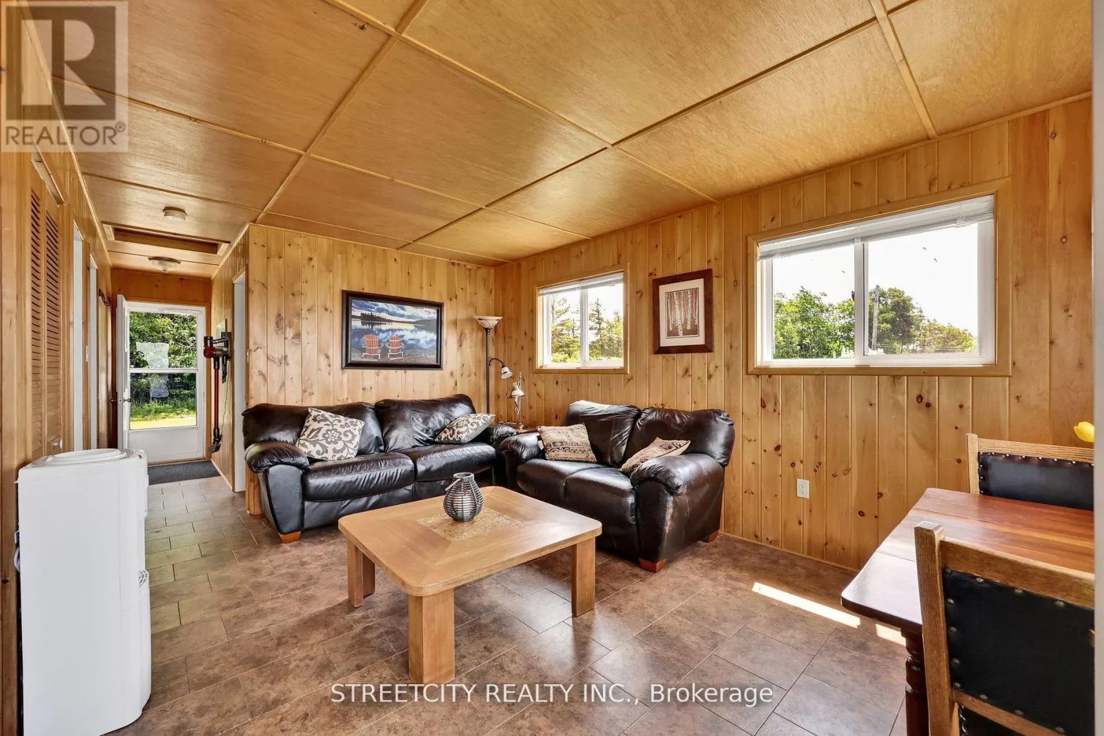 35 BROOKS LANDING ROAD