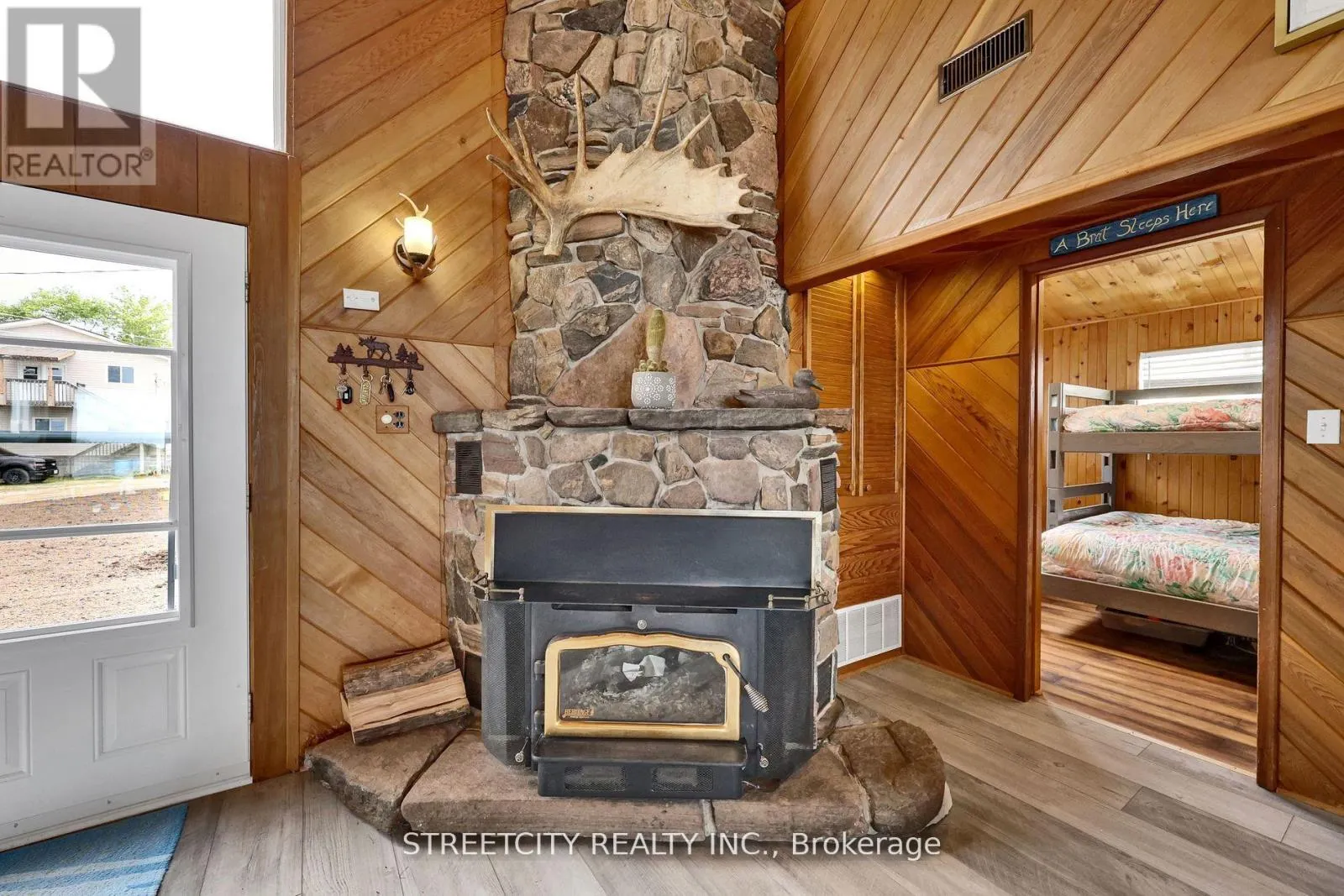 35 BROOKS LANDING ROAD