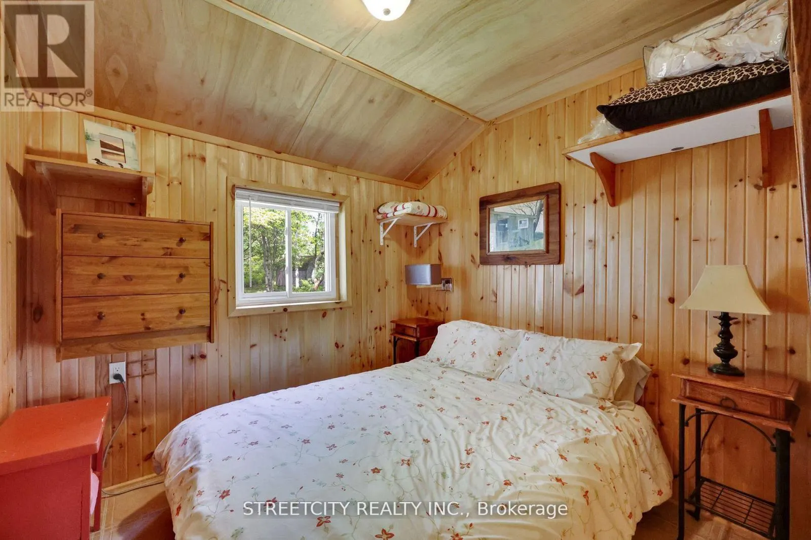 35 BROOKS LANDING ROAD