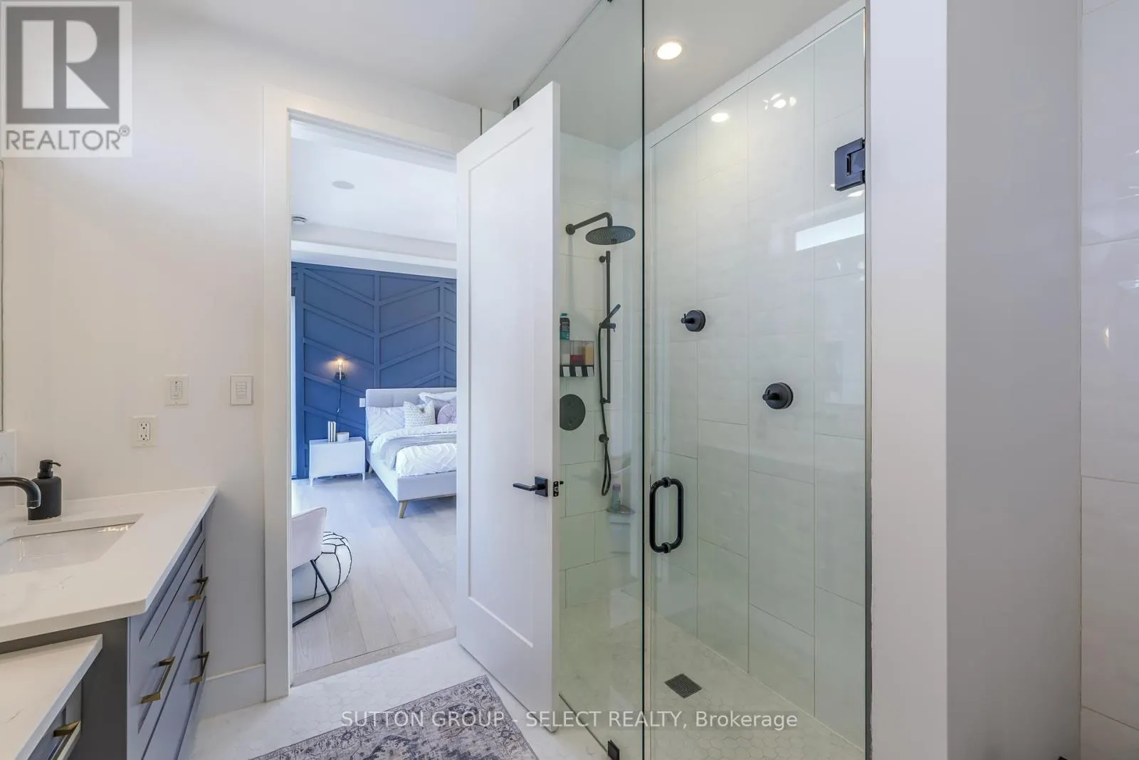 7 VALLEYVIEW CRESCENT