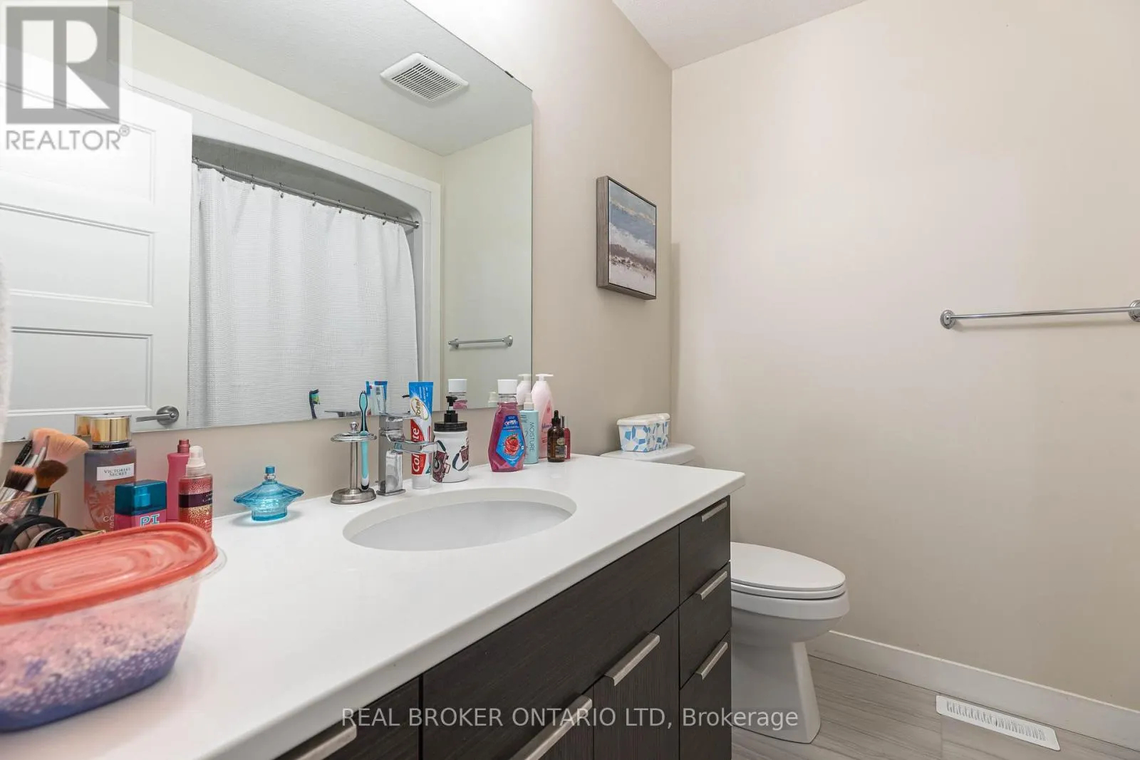 885 SARNIA ROAD